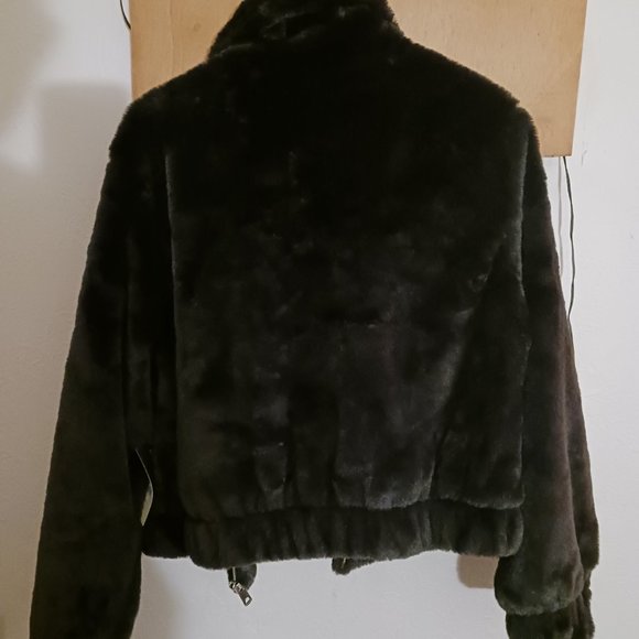 Faux fur half coat xl - Picture 2 of 2
